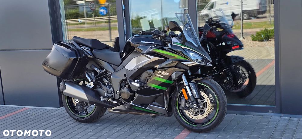 Kawasaki Ninja 1000 SX - 2