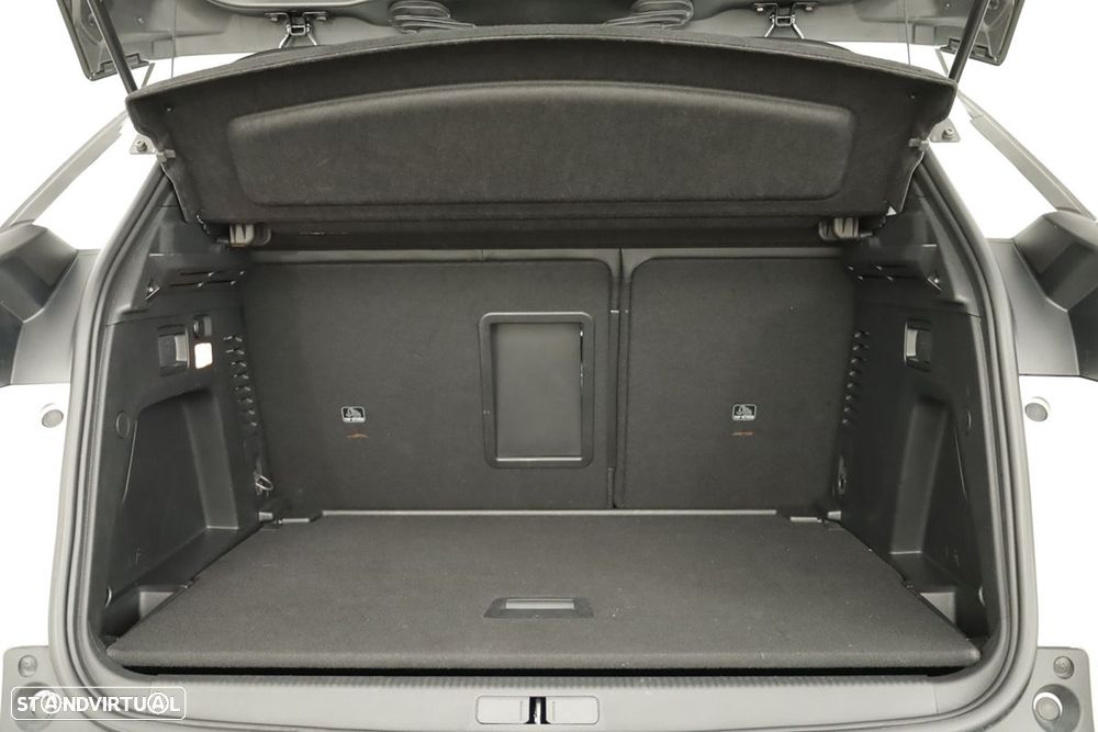 Peugeot 3008 1.5 BlueHDi Allure Pack EAT8 - 25