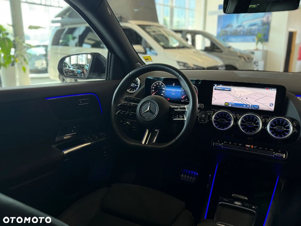 Mercedes-Benz GLA 200 mHEV AMG Line 7G-DCT - 8