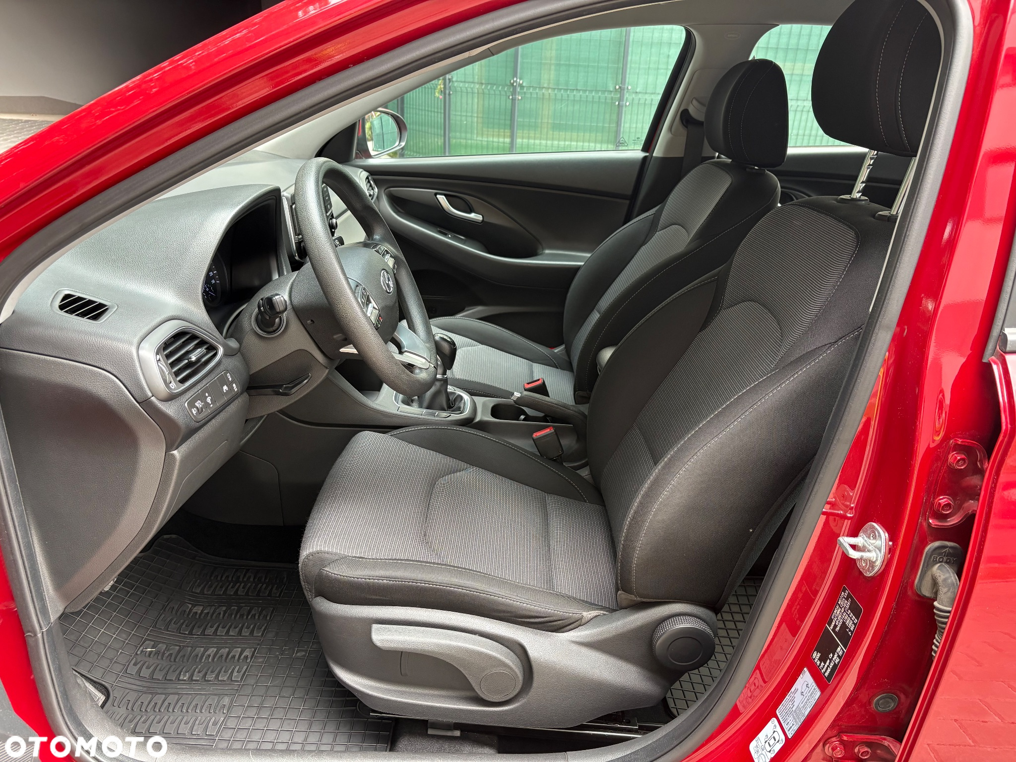 Hyundai i30 1.4 Classic + - 11