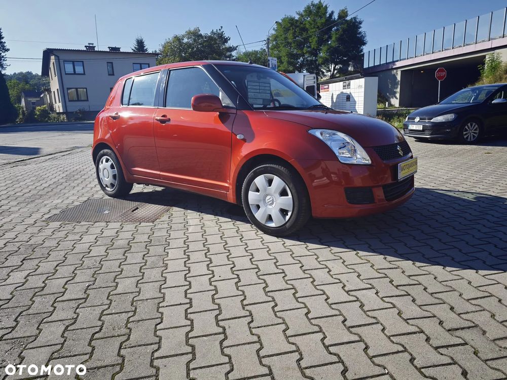 Suzuki Swift - 2