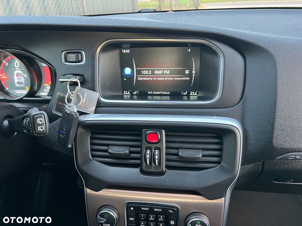 Volvo V40 Cross Country D3 Geartronic Momentum - 25