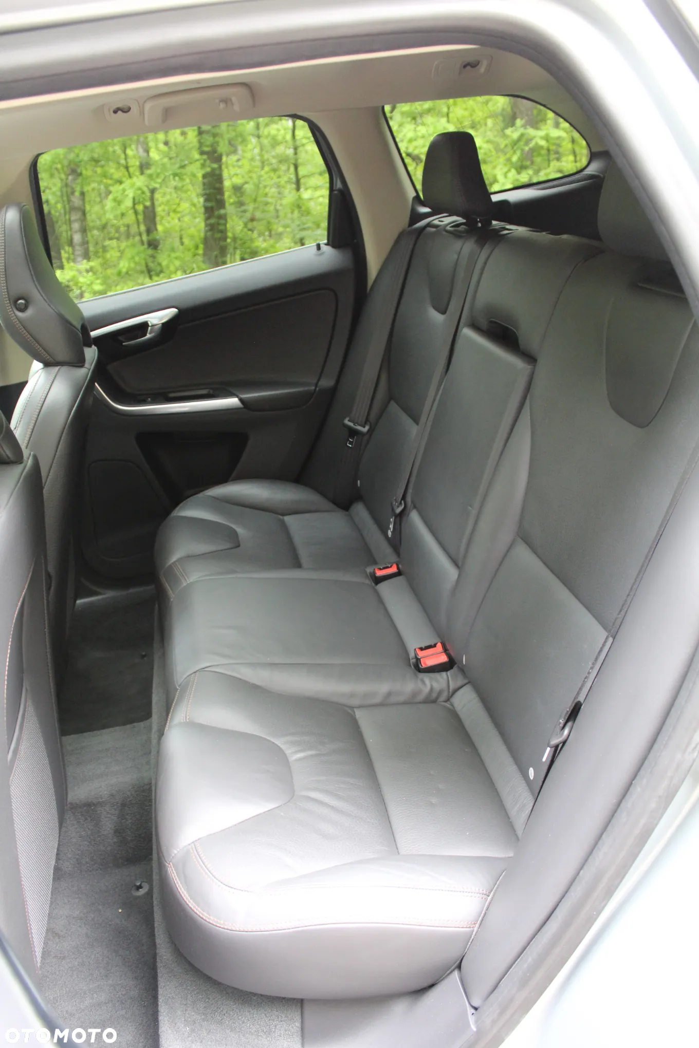 Volvo XC 60 T6 AWD Momentum - 19