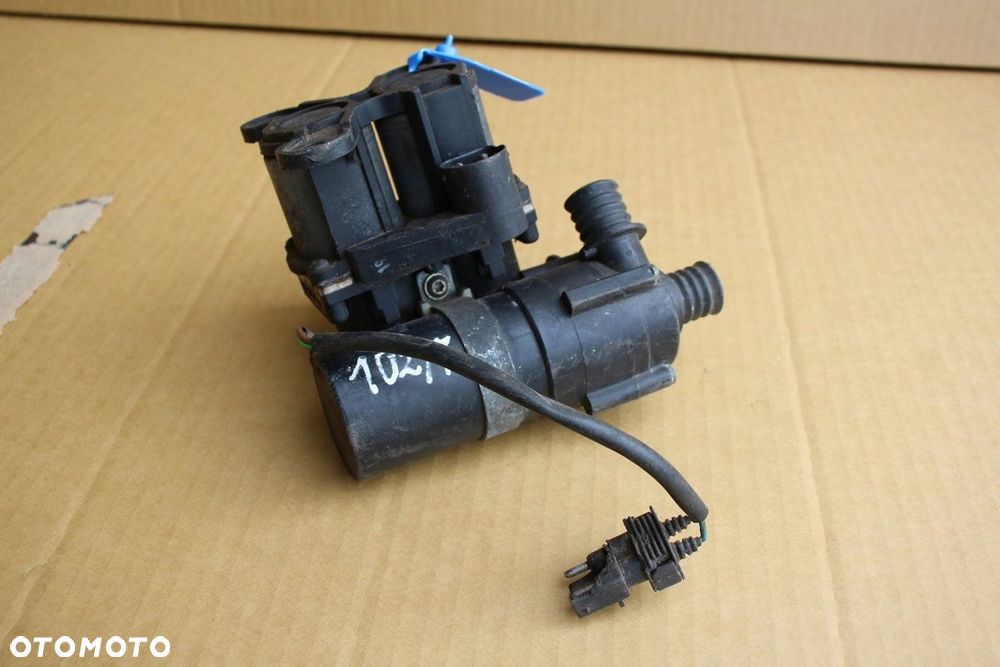 Elektrozawór z pompą wody BMW 5 e34 7 e32 oryginalny (4472) - 1