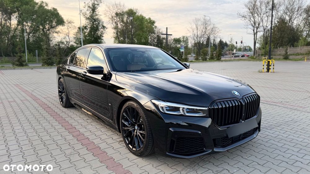 BMW Seria 7 730d xDrive sport - 22