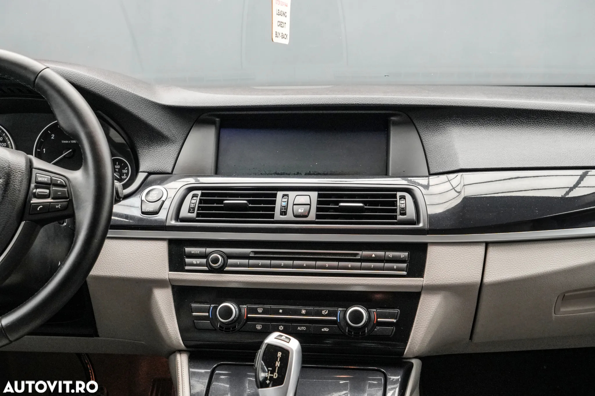 BMW Seria 5 525d xDrive - 18