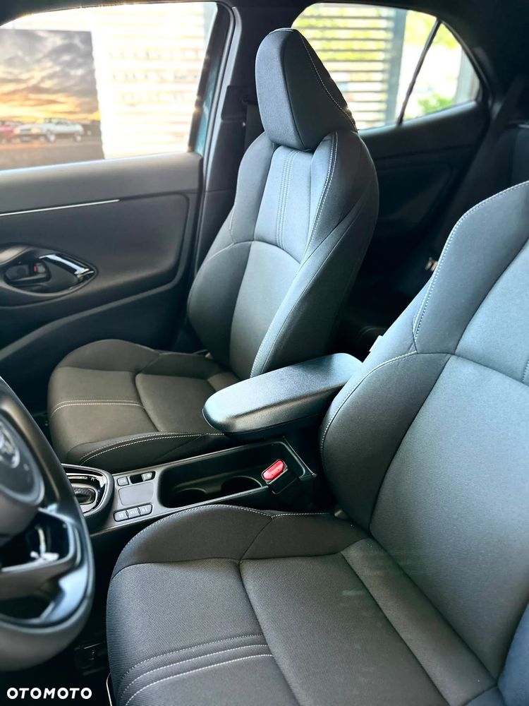 Toyota Yaris Cross Hybrid 1.5 Style - 19