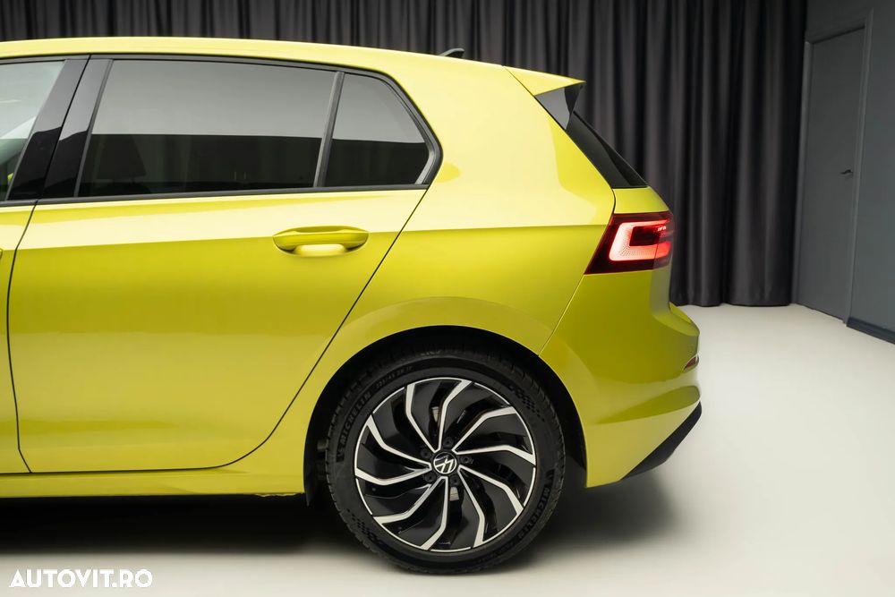 Volkswagen Golf 1.5 TSI Comfortline - 35