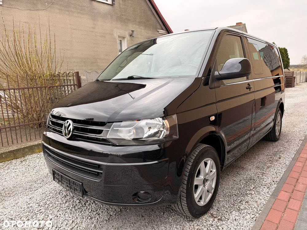 Volkswagen Multivan - 2