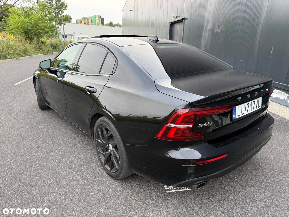 Volvo S60 T5 Momentum Pro - 7