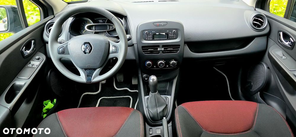Renault Clio 1.2 16V Business EU6 - 19