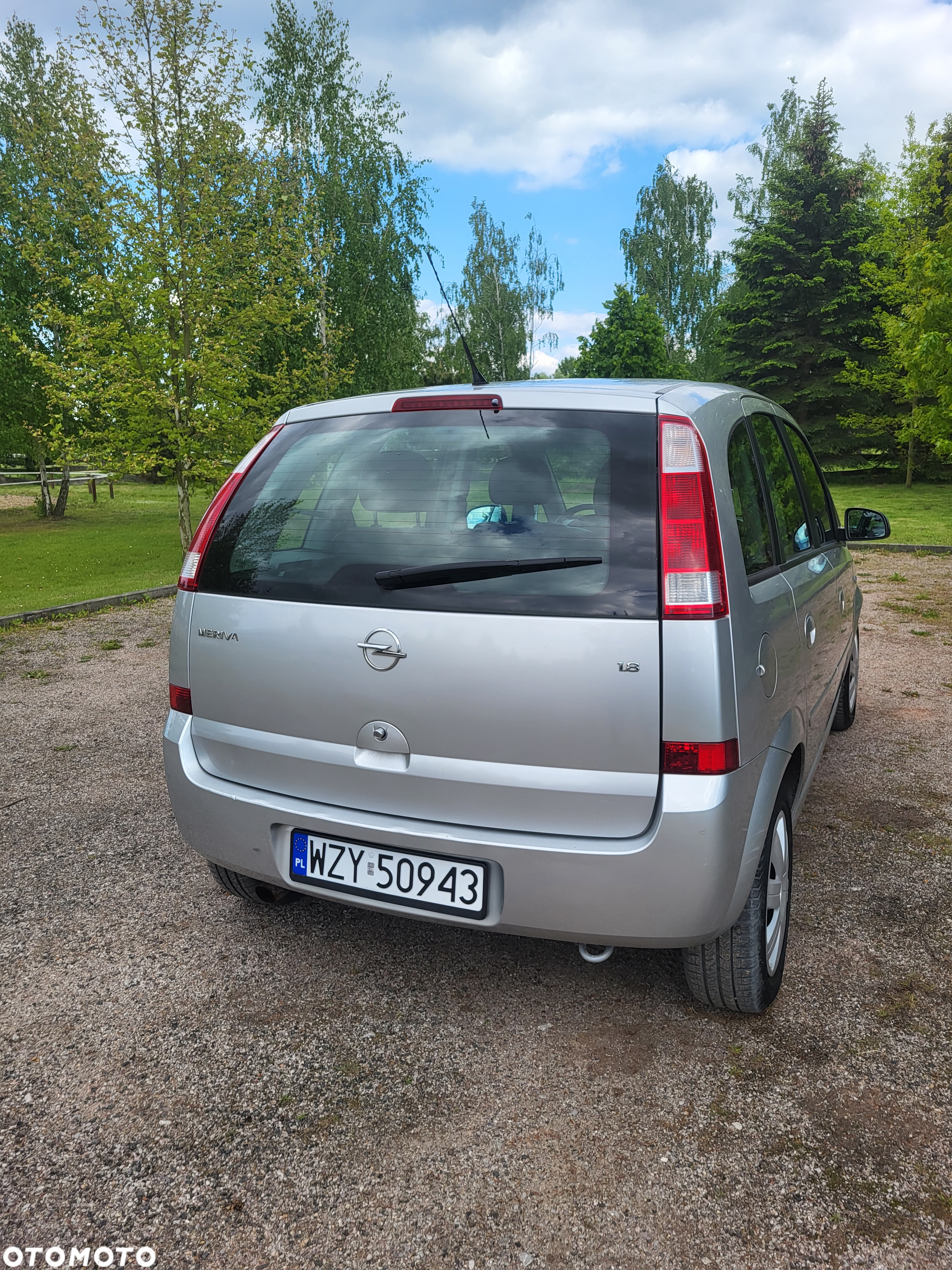 Opel Meriva 1.8 16V Cosmo - 11