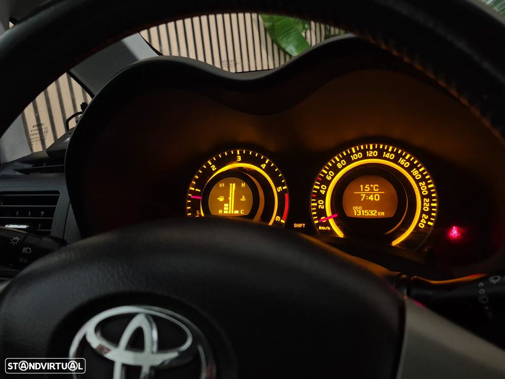 Toyota Auris 1.4 D-4D Comfort - 12