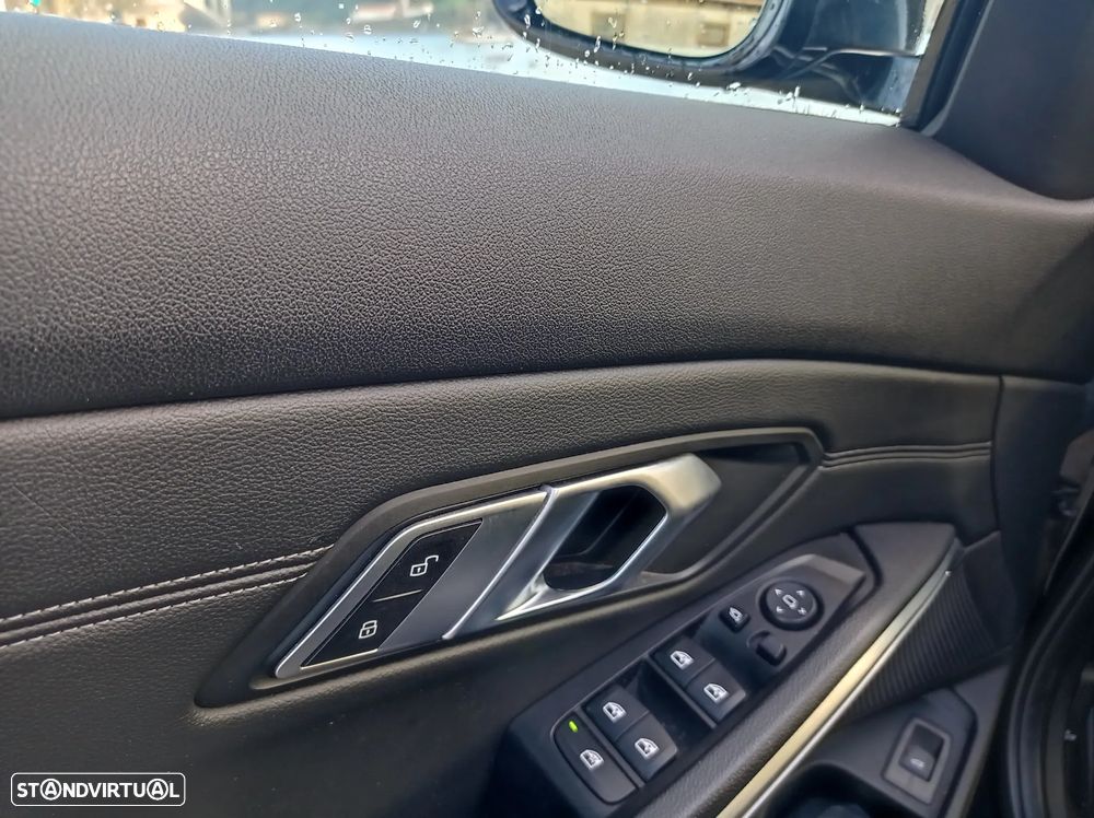 BMW 318 d Line Sport Auto - 18