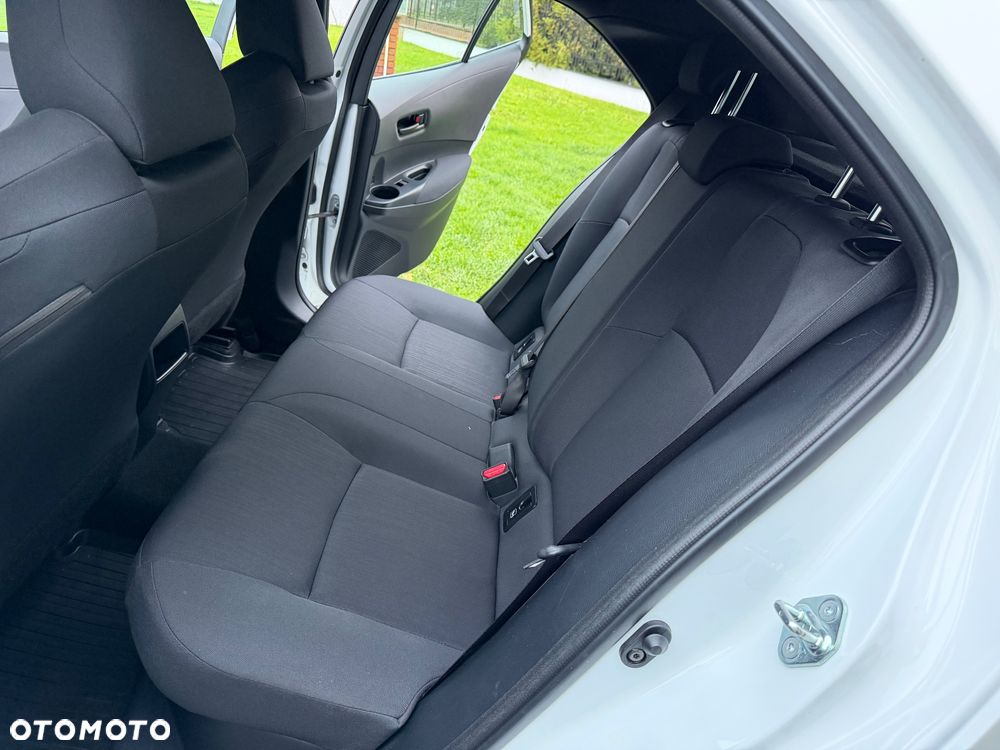 Toyota Corolla - 25