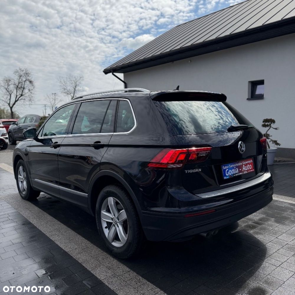 Volkswagen Tiguan - 6