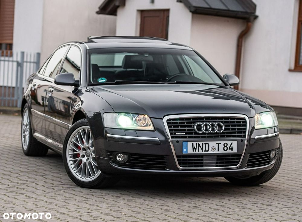 Audi A8 4.2 FSI Quattro - 4