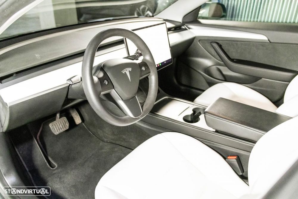 Tesla Model 3 Long Range AWD Dual Motor - 16