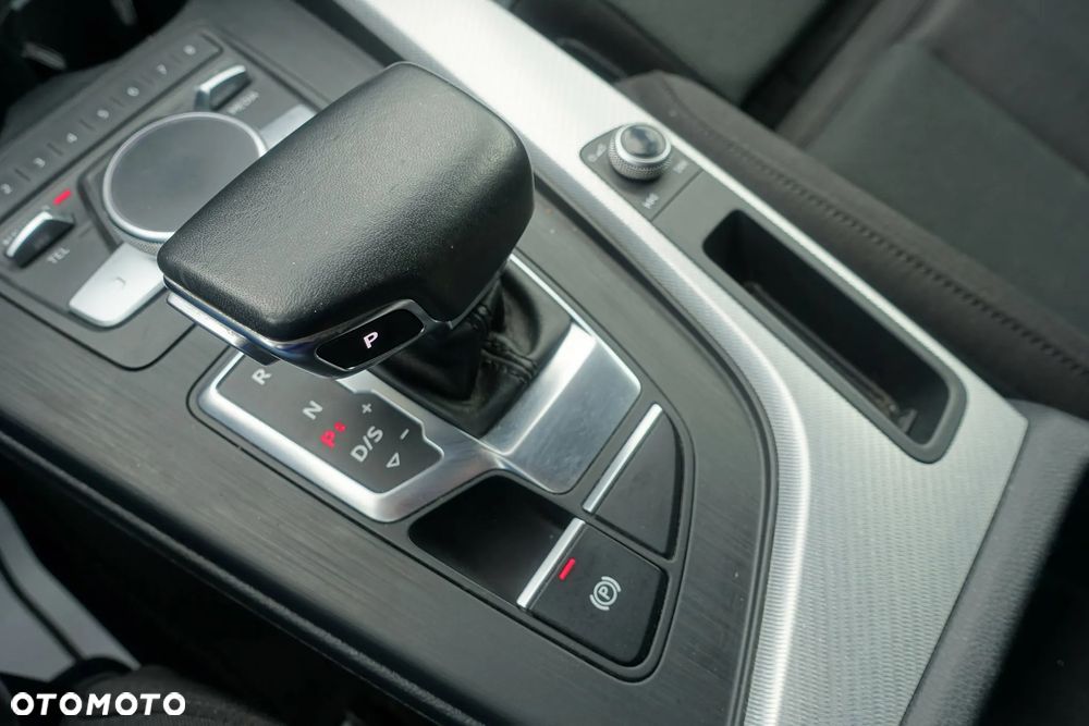 Audi A4 Avant 35 TDI S tronic sport - 29