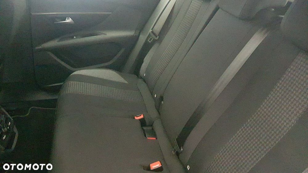 Peugeot 3008 - 13