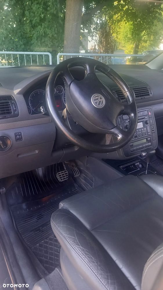 Volkswagen Sharan - 7