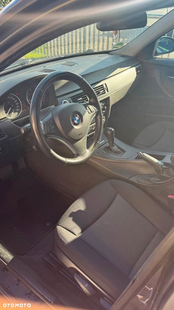 BMW Seria 3 - 12