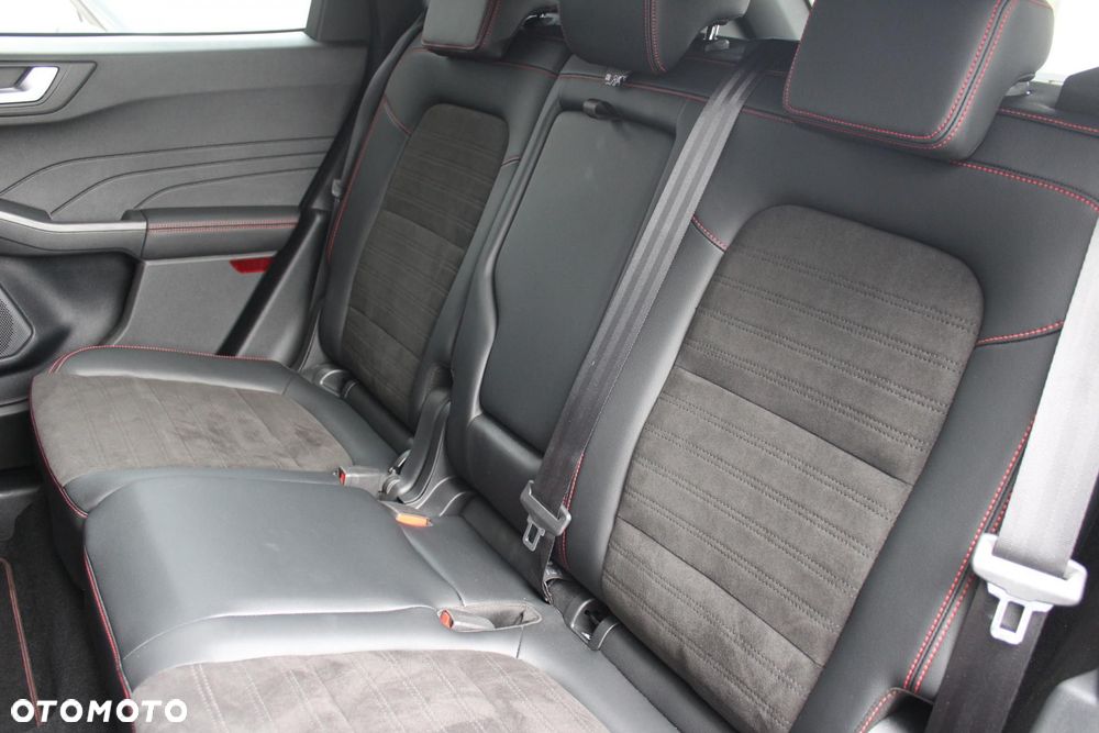 Ford Kuga - 9