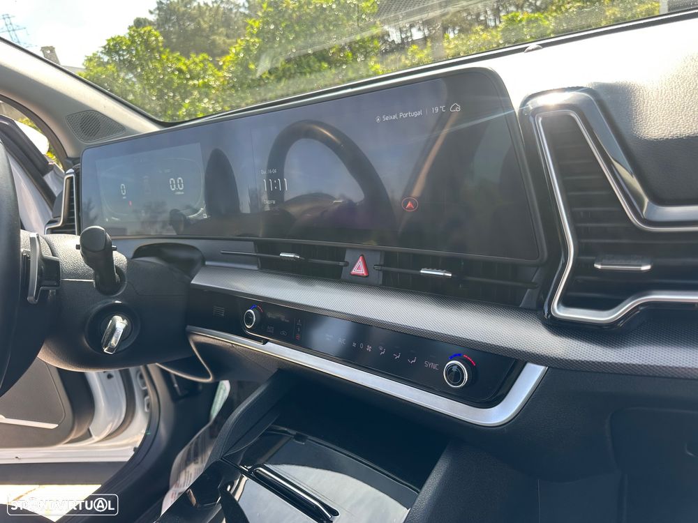 Kia Sportage 1.6 T-GDI AWD Base - 29