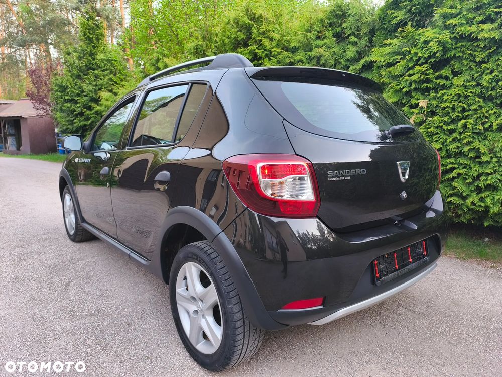 Dacia Sandero Stepway Blue dCi 95 Prestige - 10