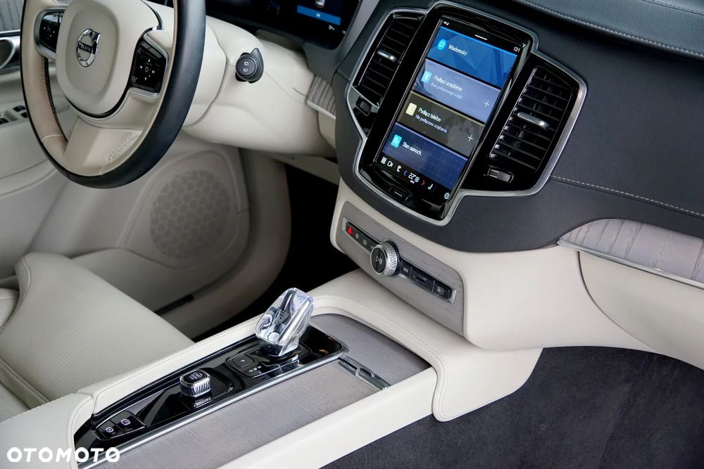 Volvo XC 90 B5 D AWD Inscription 7os - 37