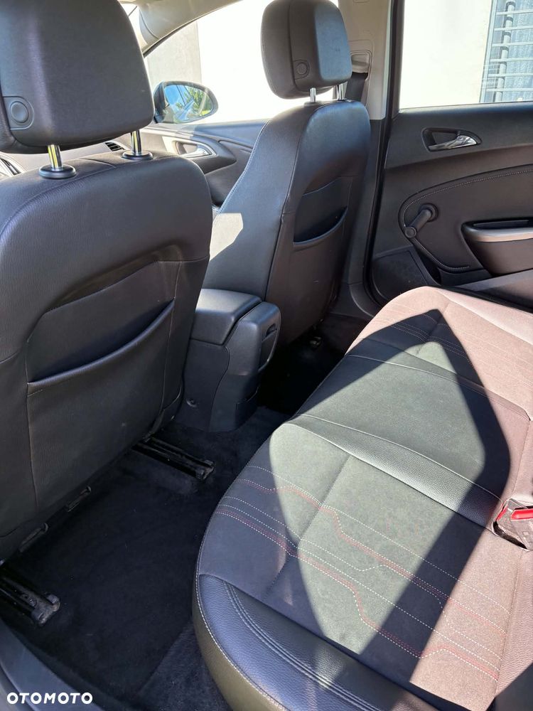 Opel Astra - 17