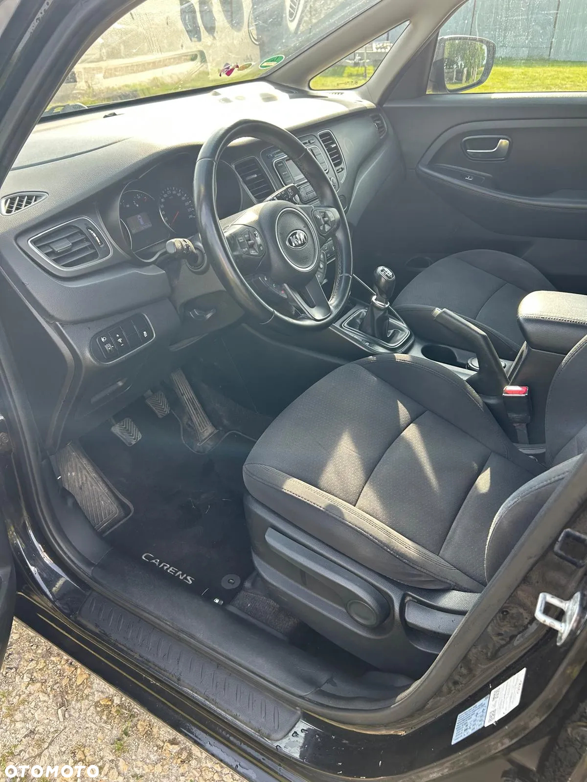 Kia Carens 1.7 CRDi L - 3
