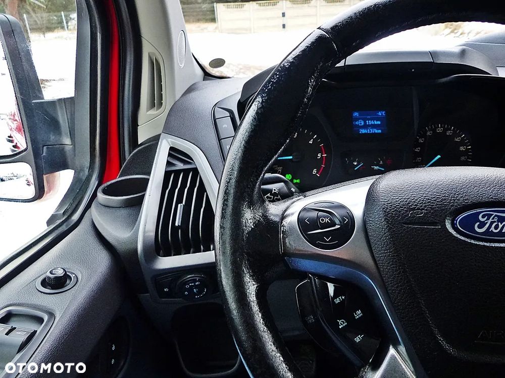 Ford TRANSIT CUSTOM - 33