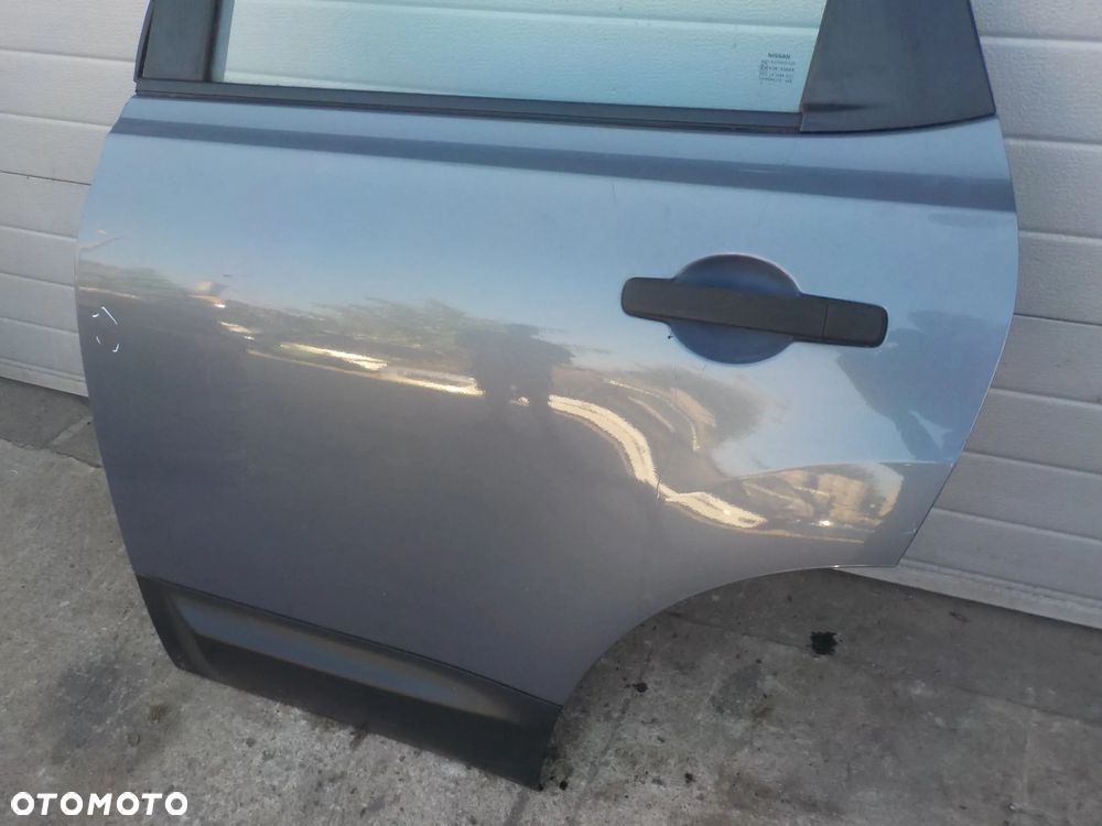 NISSAN QASHQAI J10  DRZWI LEWE TYŁ - 2
