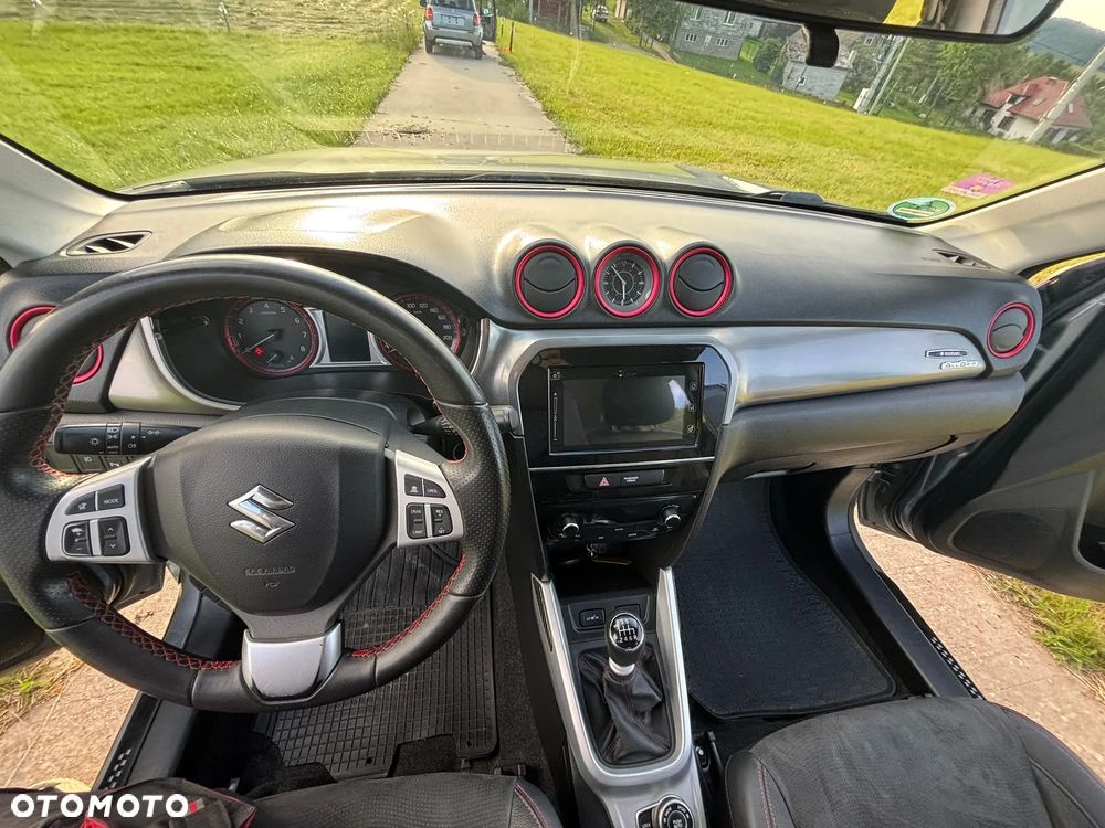 Suzuki Vitara 1.4 Boosterjet Allgrip Comfort+ - 16