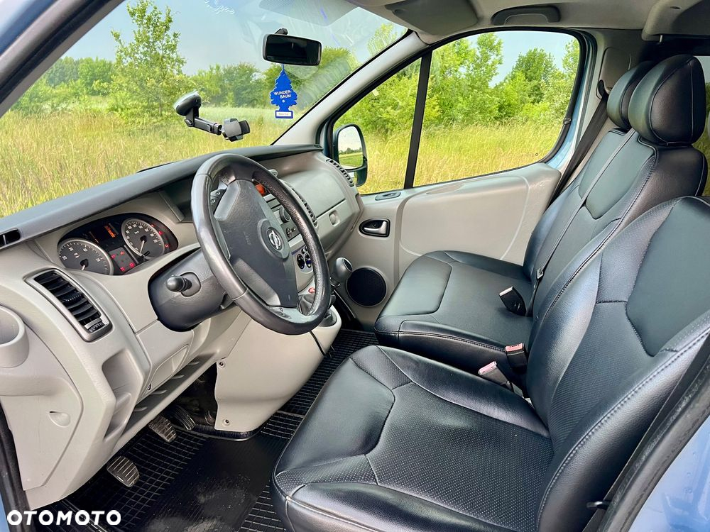 Opel Vivaro - 11