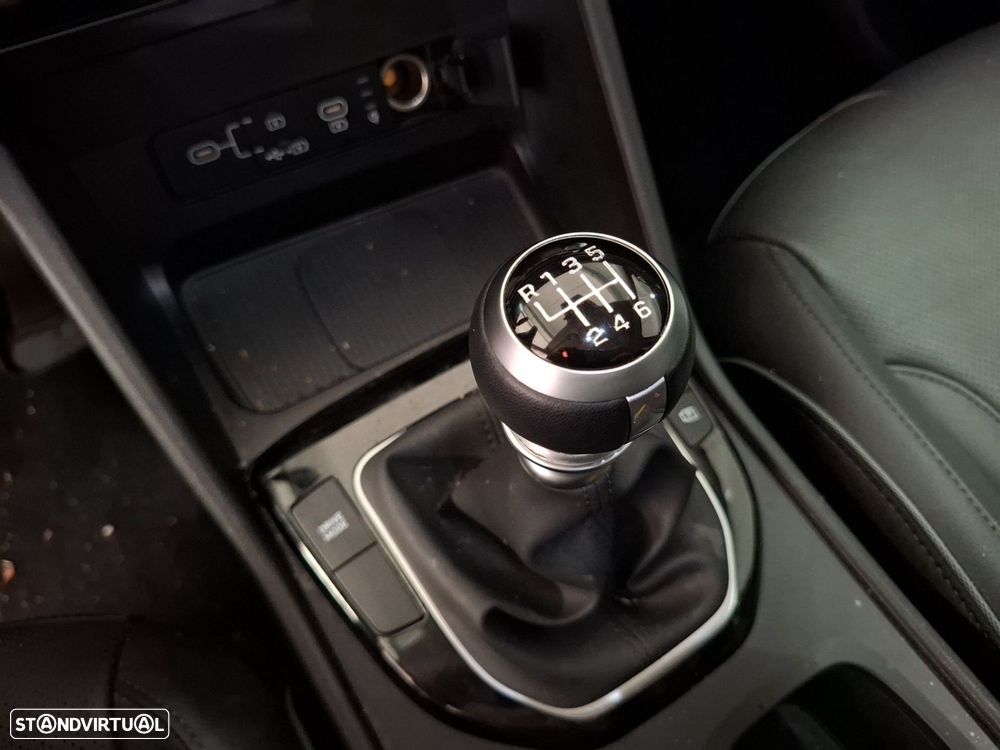 Hyundai Tucson 1.6 T-GDi 48V Vanguard - 15