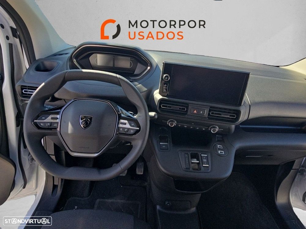 Peugeot e-Partner 50 kWh Longa - 8