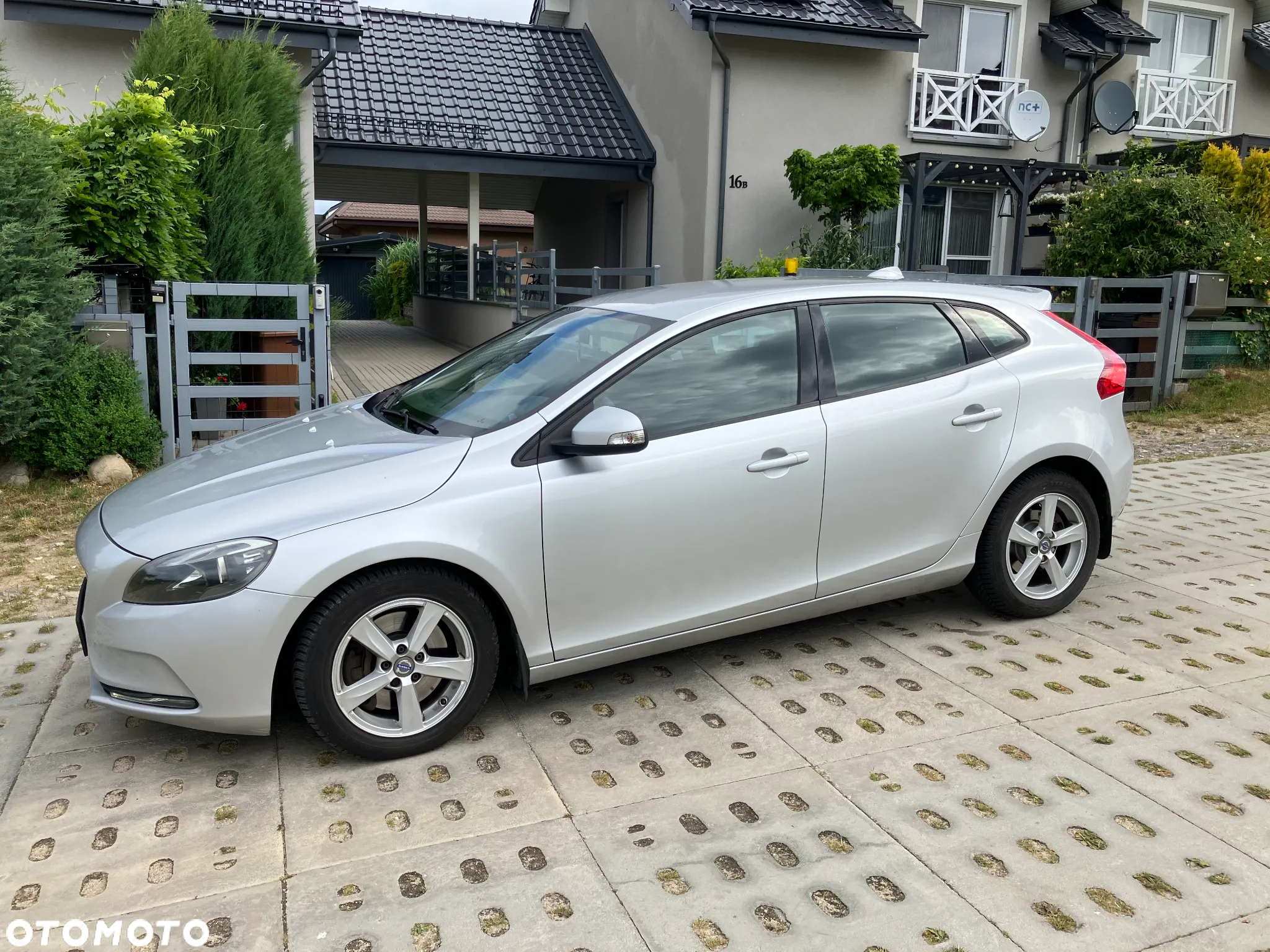 Volvo V40 D3 Kinetic - 2