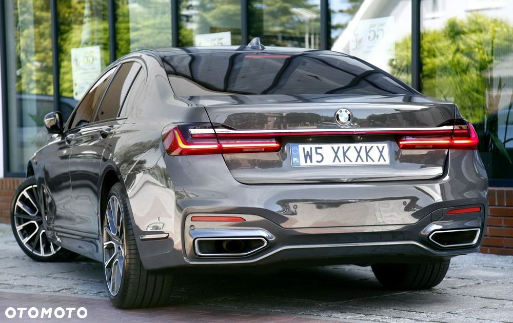 BMW Seria 7 - 11