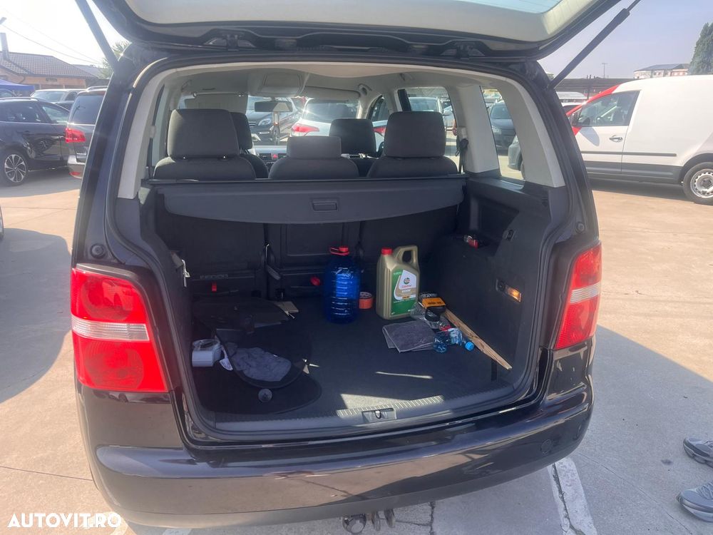 Volkswagen Touran 1.9 TDI - 6