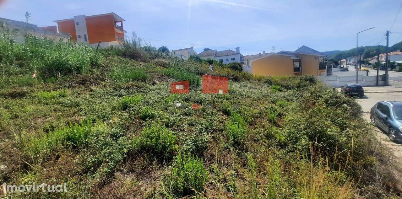 Lote de 512 m2 com Projeto aprovado e Licença de construção paga - Grande imagem: 2/17