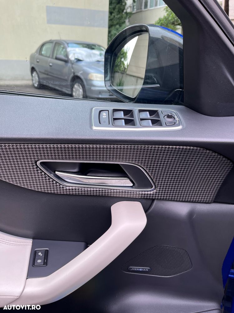 Jaguar F-Pace 30d AWD R-Sport - 13