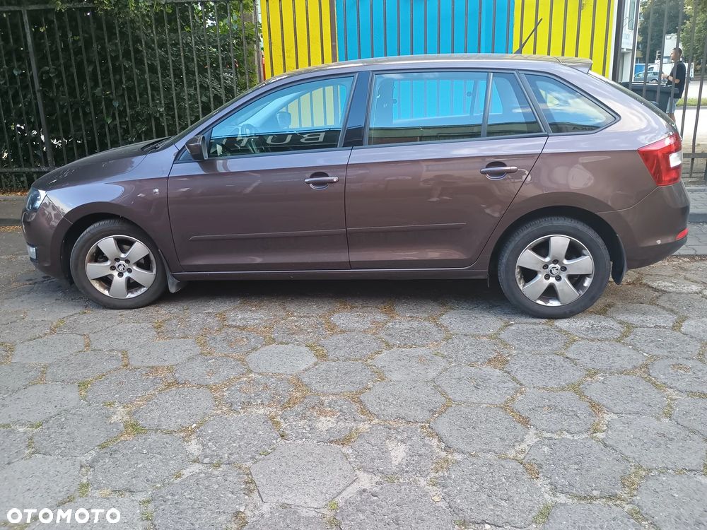 Skoda RAPID 1.2 TSI Active - 3