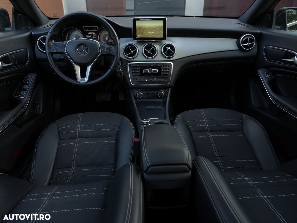 Mercedes-Benz CLA 200 - 5