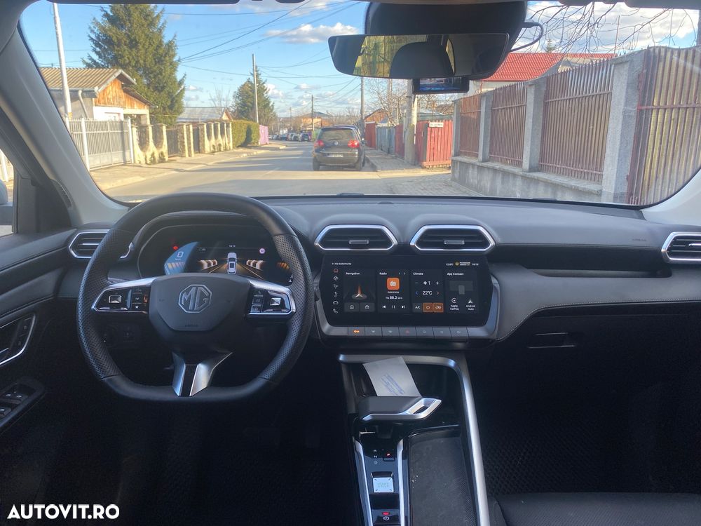 MG ZS HEV 1.5 GSI AT Exclusive - 2