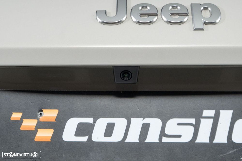 Jeep Avenger 54 kWh Summit - 10