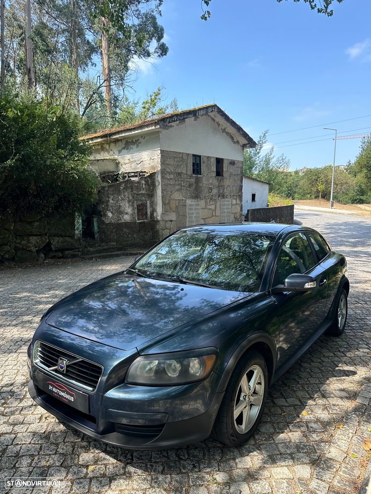 Volvo C30 1.6 D - 11