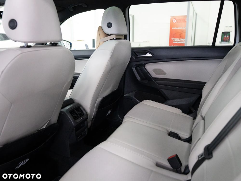 Volkswagen Tiguan - 35