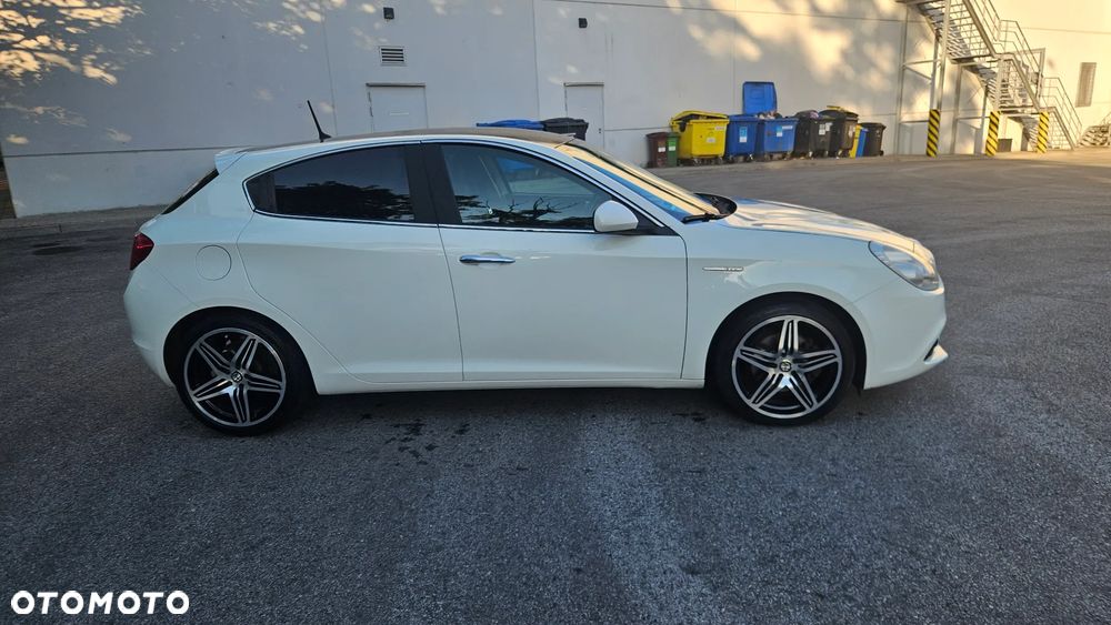 Alfa Romeo Giulietta 1.4 TB 16V Multiair - 10